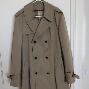 Man's Zip out lining Trench coat